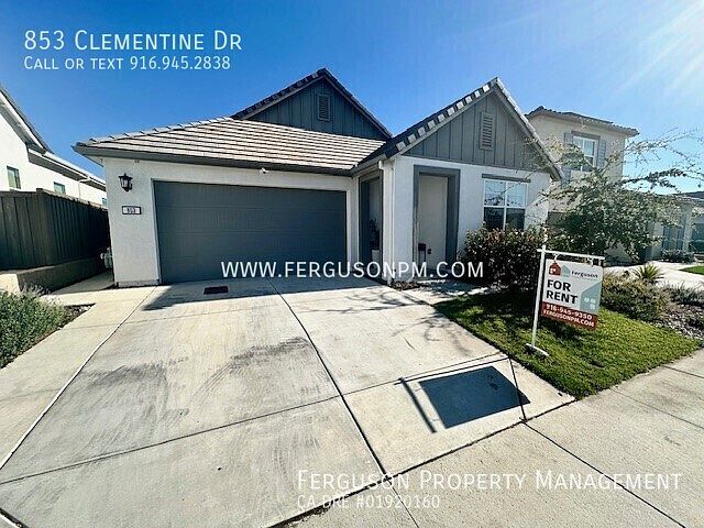 1st image of 853 Clementine Dr