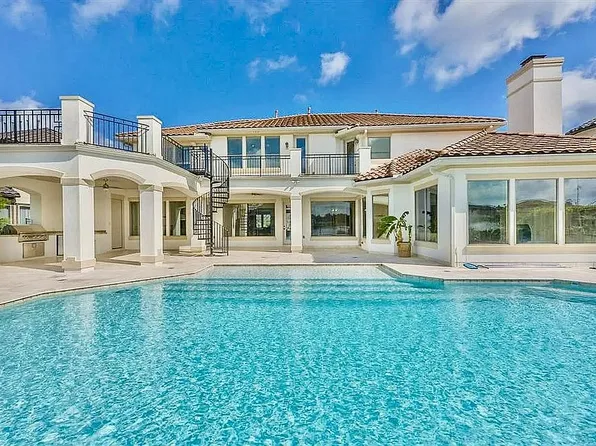 123 Walton Water Way Ln, Fulshear, TX 77441