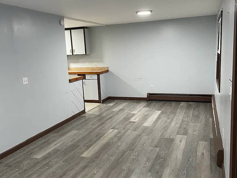 61 School St #61B — Photo 3