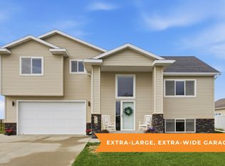 1102 6th Ave NE, Dilworth, MN 56529