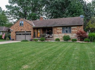 22189 Haber Dr, Fairview Park, OH