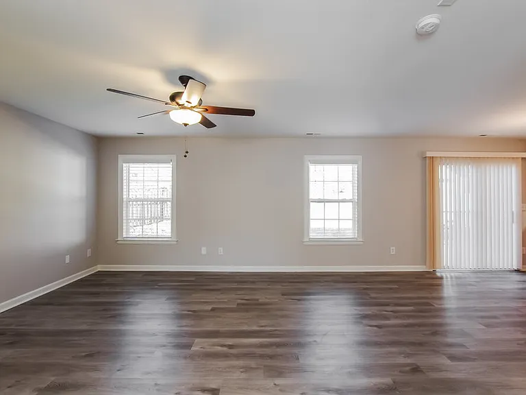 15823 Circlegreen Dr — Photo 6