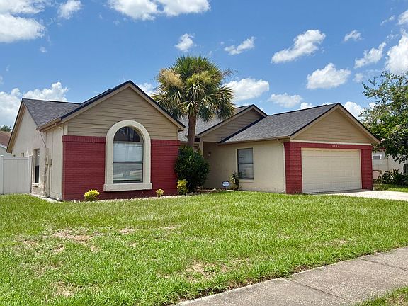 2nd image of 2224 Fairmont Cir
