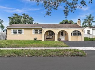 7110 Liberty St, Hollywood, FL 33024