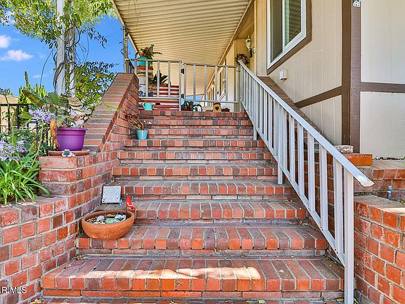 5th image of 112 Apache Ave #105
