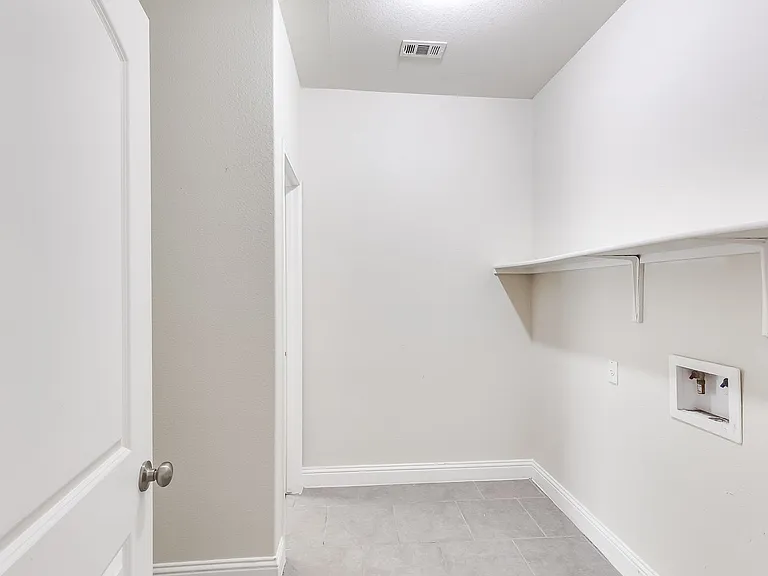 820 Vintage Way — Photo 27