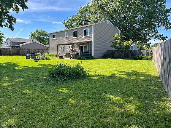 4th image of 4060 Tudor Ave