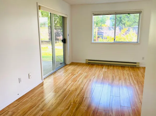 (undisclosed Address), Saanich, BC V8Z 7G3