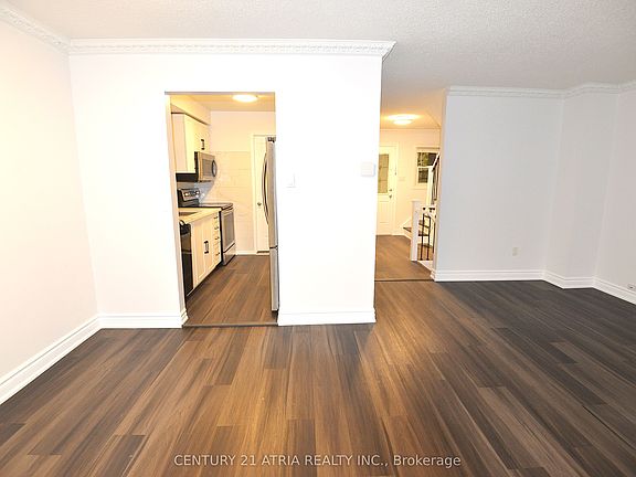 4th image of 87 Radford Dr