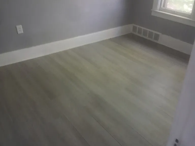 5201 Joy Rd #2UPPER — Photo 3