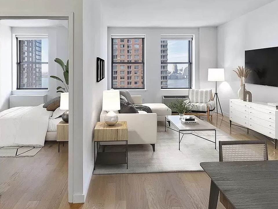1st image of 1 West St APT 3602