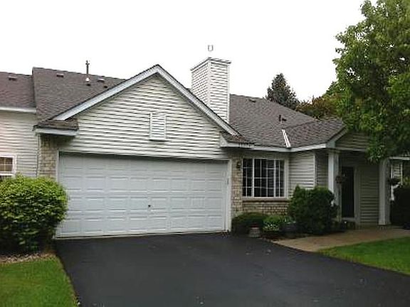 5th image of 15274 Greenhaven Ln