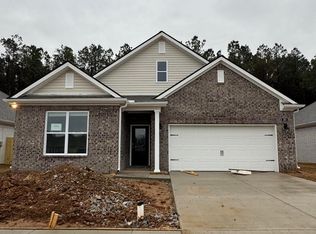 74 Harvest Dance Dr, Byhalia, MS 38611