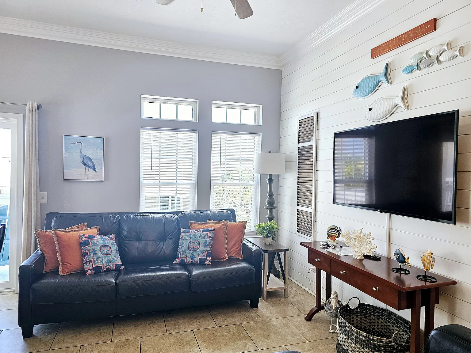 2 bed, 1800 sqft, $2,200 — Photo 3