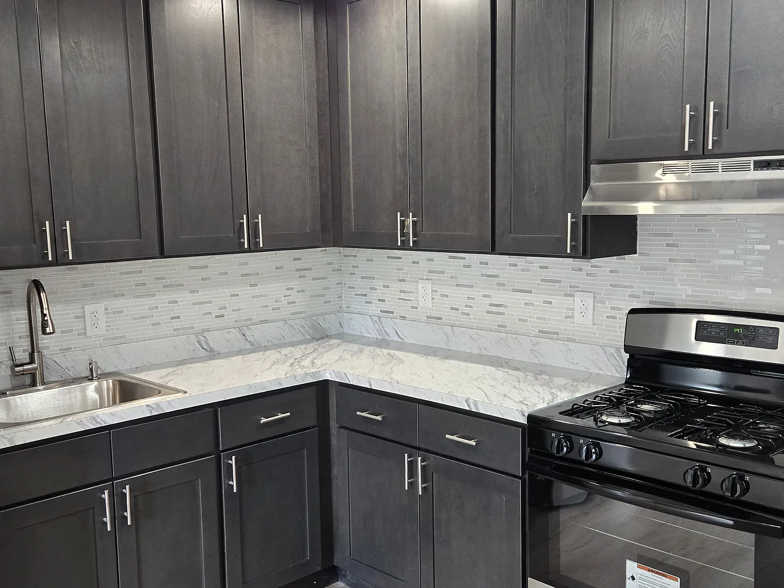 Hi View Apartments — Photo 1