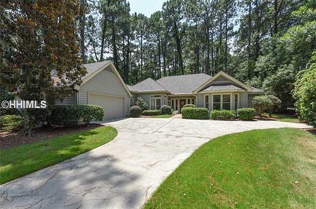 1st image of 15 Sweetwater Ln