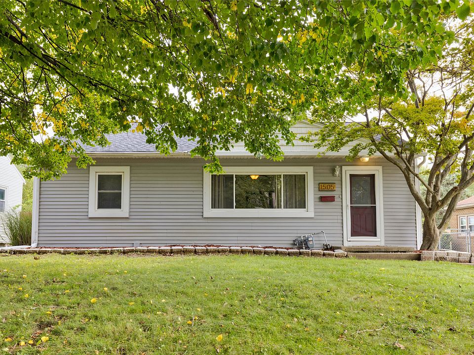 1st image of 1505 61st St