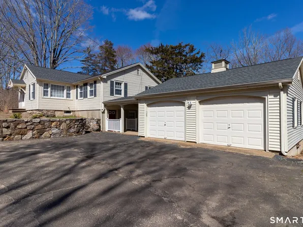 140 West Street, Columbia, CT 06237