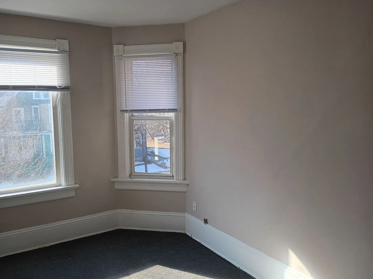 1710wMineralM — Photo 3