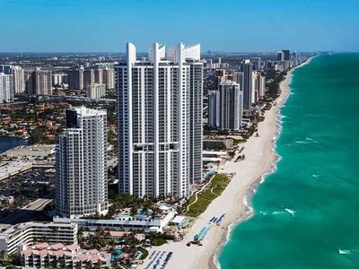 18001 Collins Ave #808, Sunny Isles Beach, FL, 33160