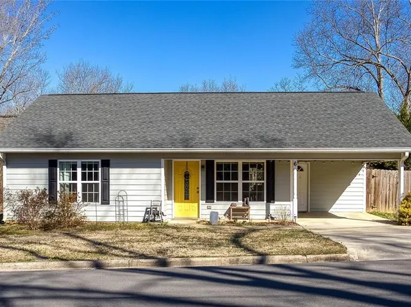 6 Pollock St SW, Rome, GA 30161