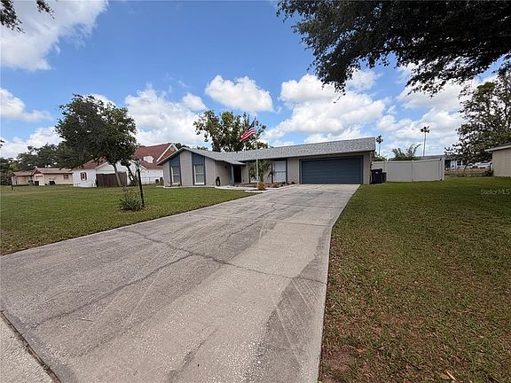 2nd image of 1210 LADY ELAINE DRIVE