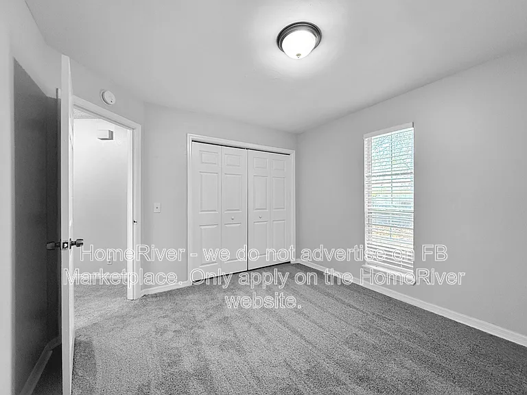 1854 Alberta Ct N — Photo 13