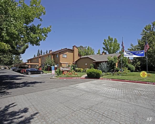 1st image of 5421 El Camino Ave APT 13