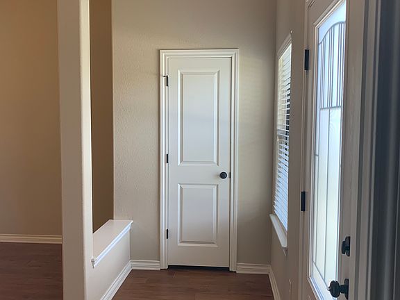 5th image of 3814 Silverthorne Ln