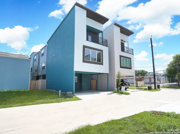 310 W Evergreen St #115, San Antonio, TX 78212