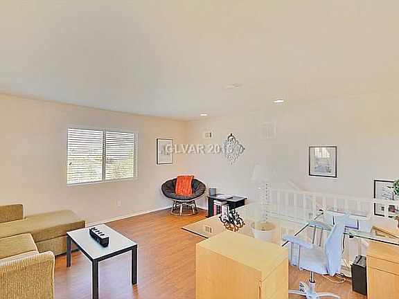 3rd image of 7613 Coyote Cave Ave