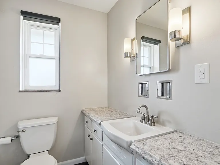 1545 King Ave #D — Photo 23