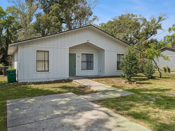 202 S Boston Ave, Deland, FL 32724