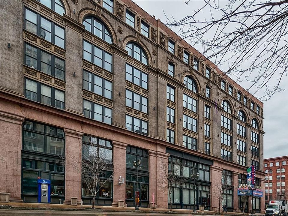 1st image of 1123 Washington Ave #701