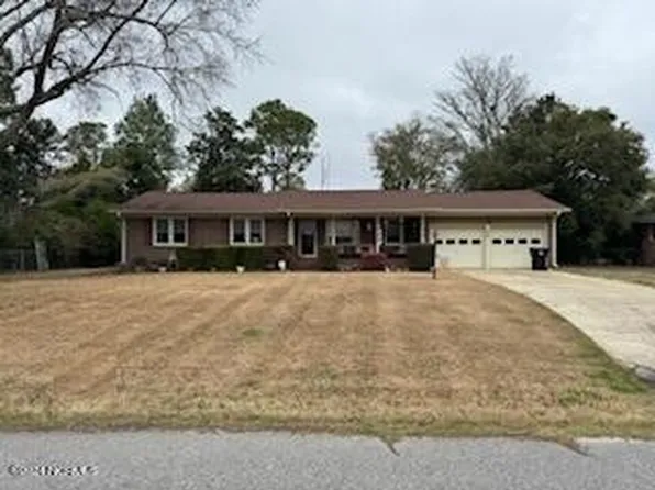 4909 Lord Tennyson Road, Wilmington, NC 28405
