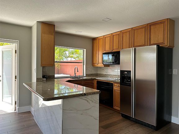 4th image of 3101 NW 3RD Avenue #1-126