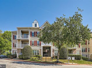 2 Tyler Falls Ct APT J, Mount Washington, MD 21209