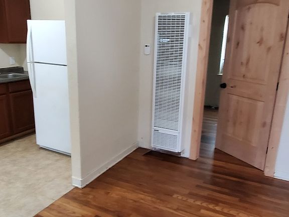 4th image of 537 E Pine St #2