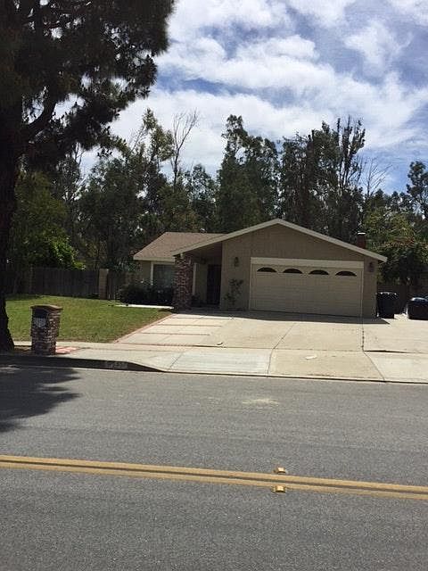 1st image of 3595 Bayberry Dr