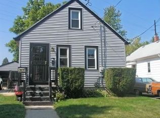 3631 S Ellen St, Saint Francis, WI 53235