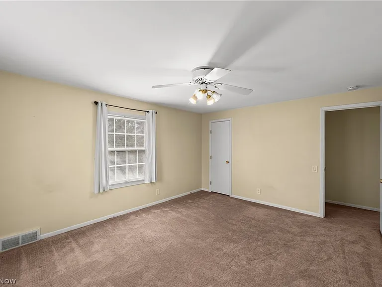 30800 Gates Mills Blvd — Photo 32