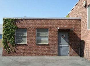105 Babylon Tpke, Roosevelt, NY 11575