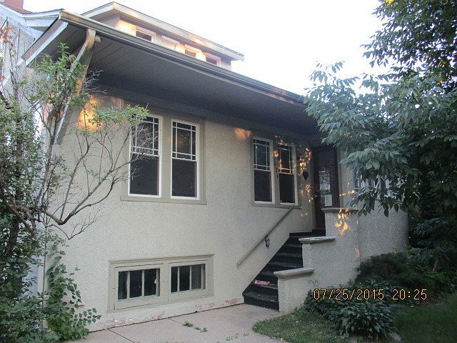1st image of 626 Carpenter Ave