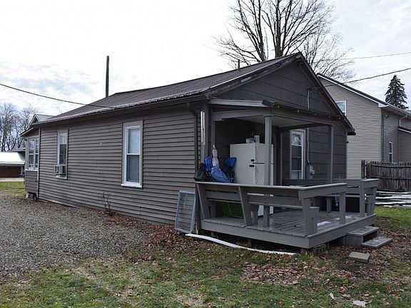 4th image of 10862 Utley Ave