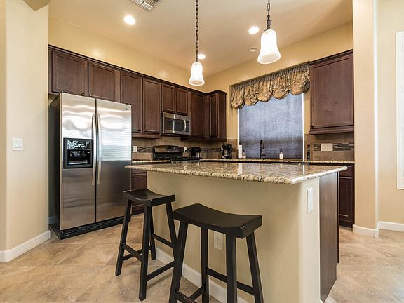 5th image of 13032 W Sandhill Sage Pl