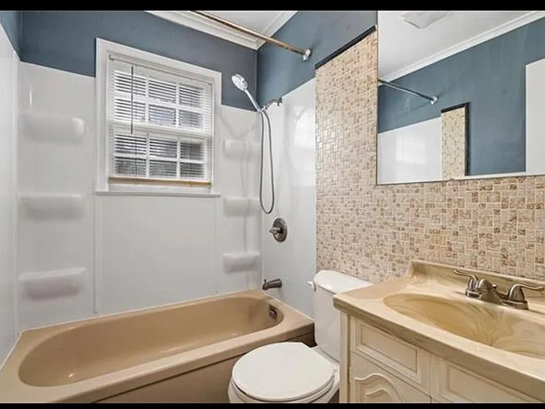 4448 Booth St — Photo 16