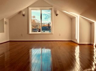 510 Greenbrier Dr, Silver Spring, MD 20910