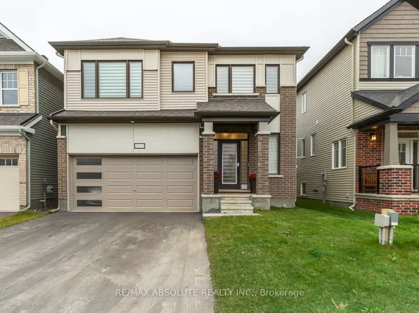 1019 Apolune St, Ottawa, ON K2J 6T2