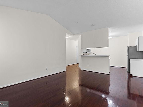 5th image of 7204 Bogley Rd Unit 303