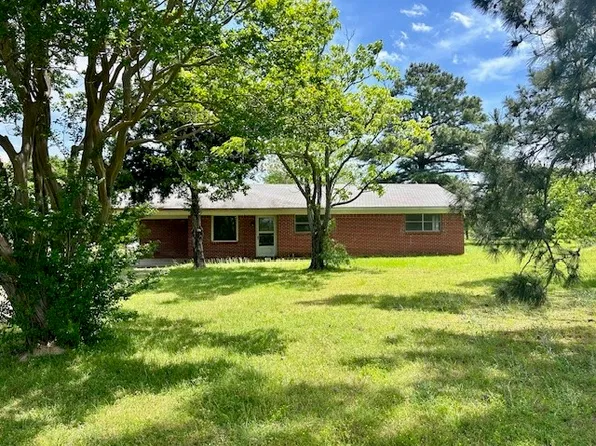 218 Fm 488, Fairfield, TX 75840